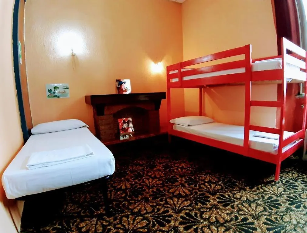 Hostel Volturnoguesthouse2 Rome Italy
