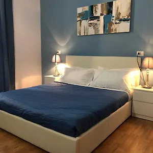 Freedom Traveller Hostal